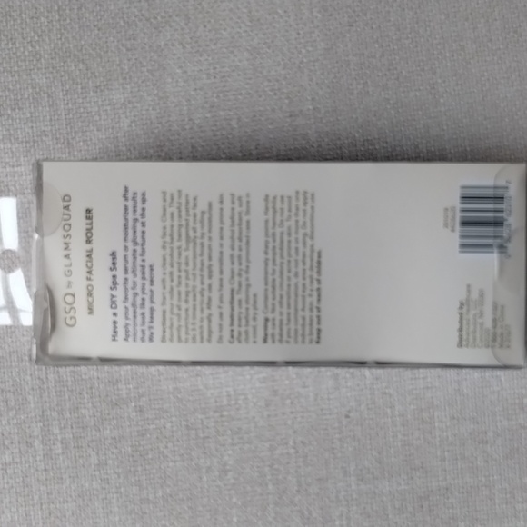GSQ by Glam squad Micro Facial Roller - Picture 7 of 7